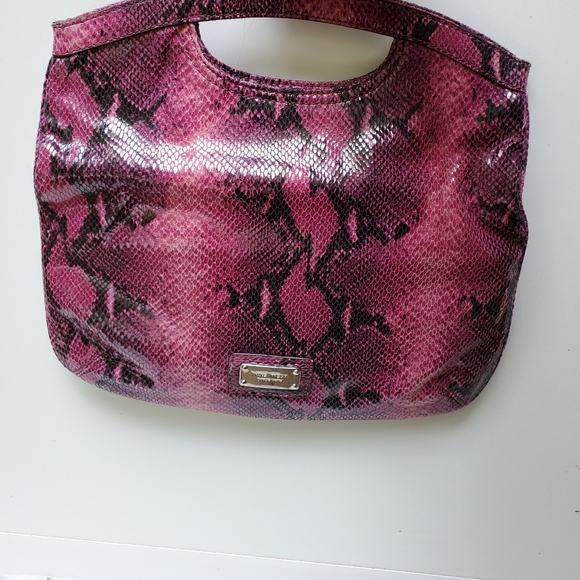 NWT NINE WEST python print foldover clutch - Picture 9 of 9